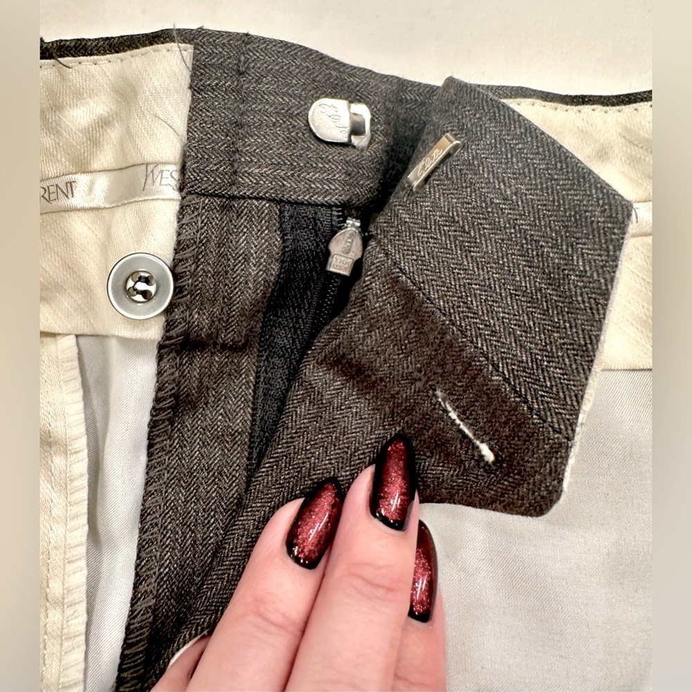 VTG YSL - Yves Saint Laurent, Pleated Wide Leg Micro-Herringbone Stripe Trousers - Picture 6 of 9